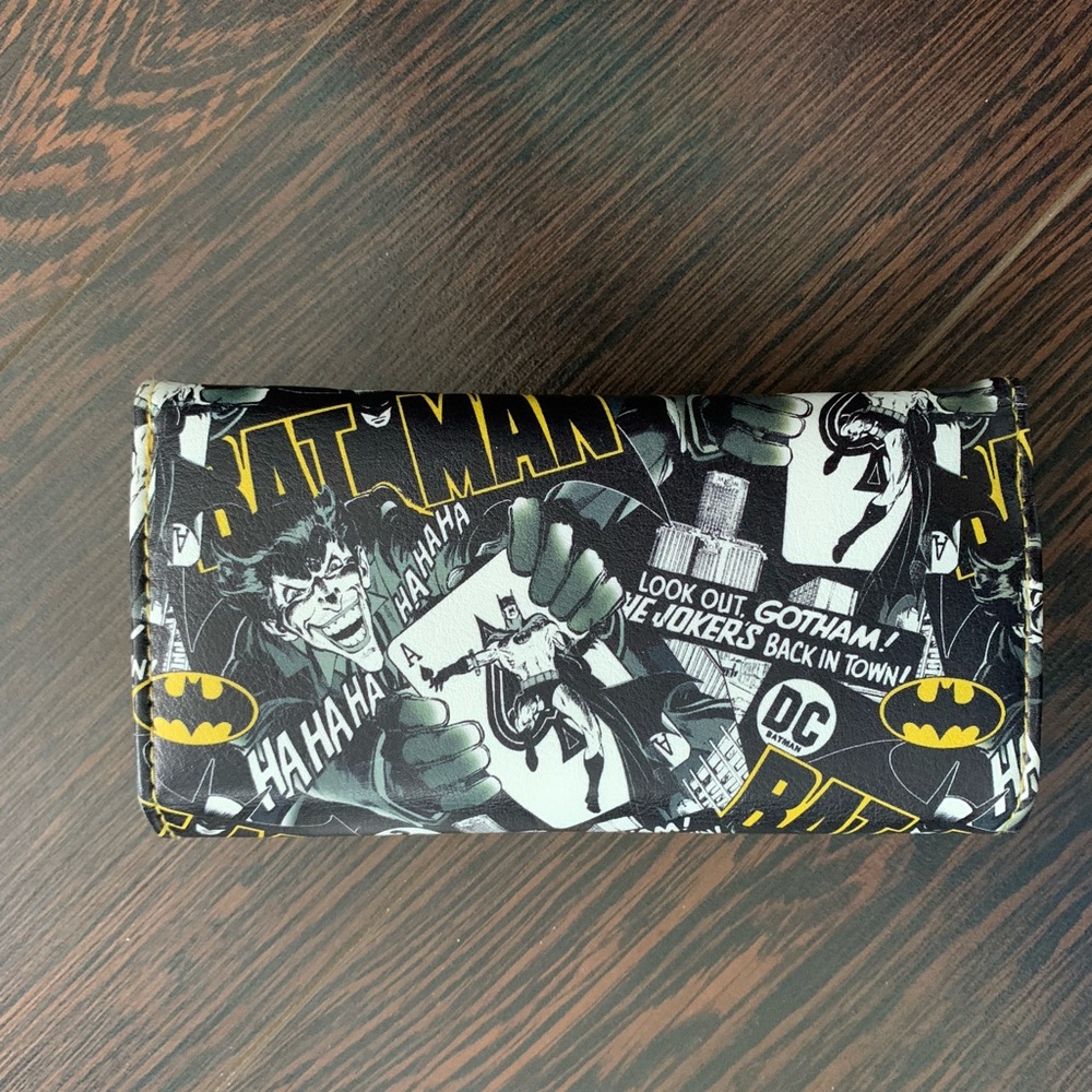 Like New Batman Joker Wallet